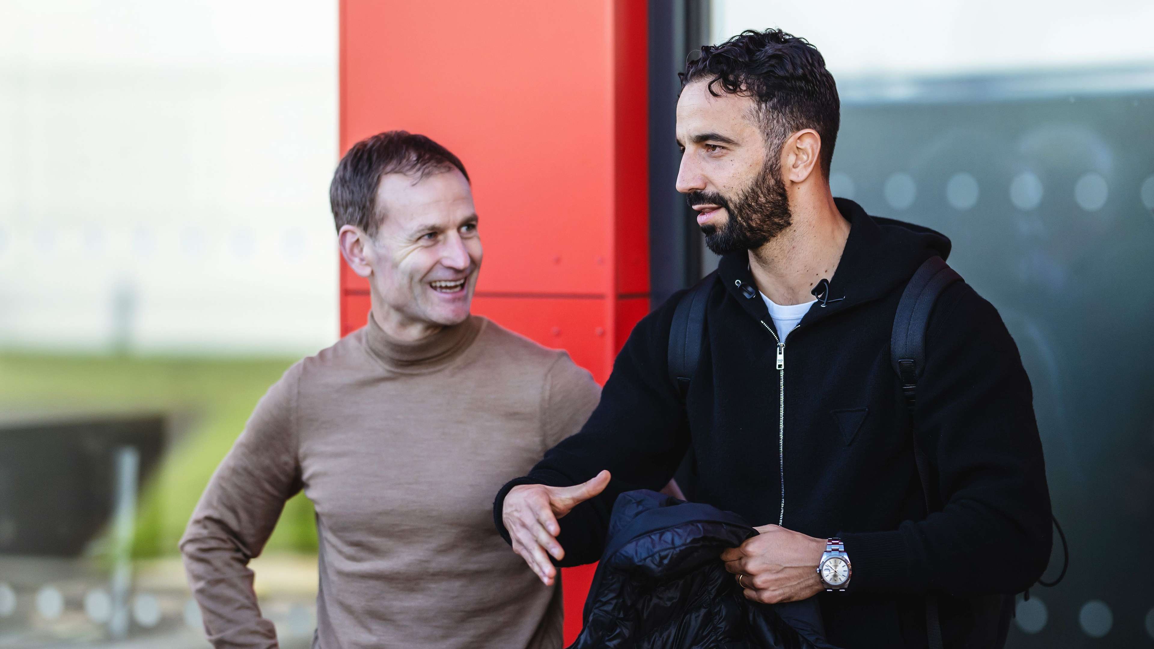 体现了他希 体现了他希